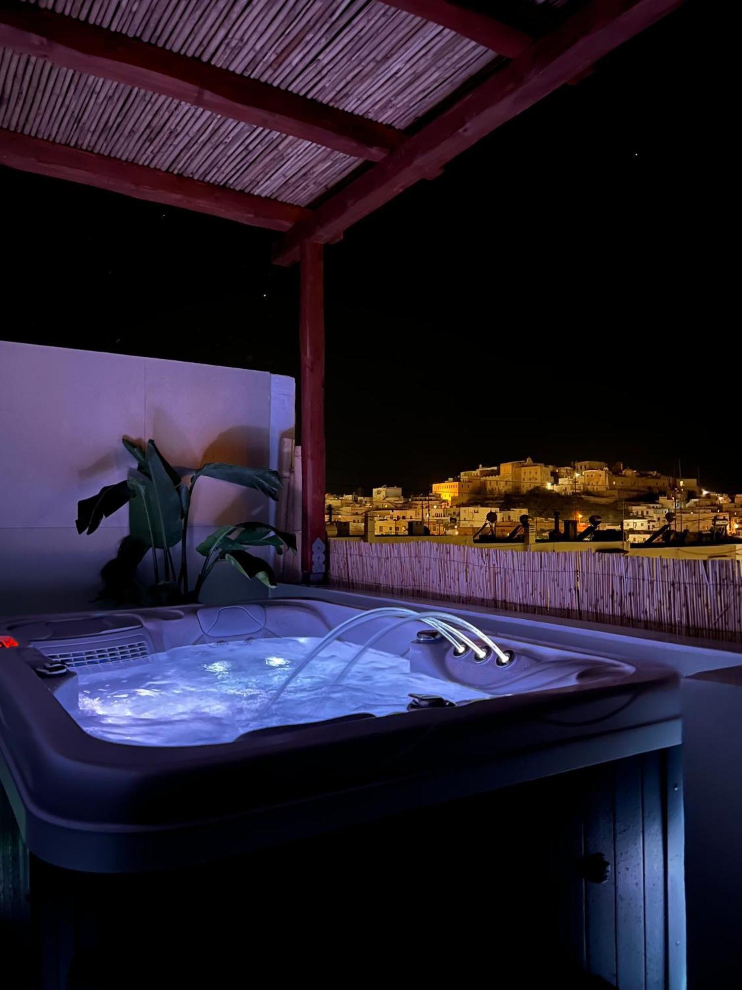 Apartment Hiviscus Naxos
